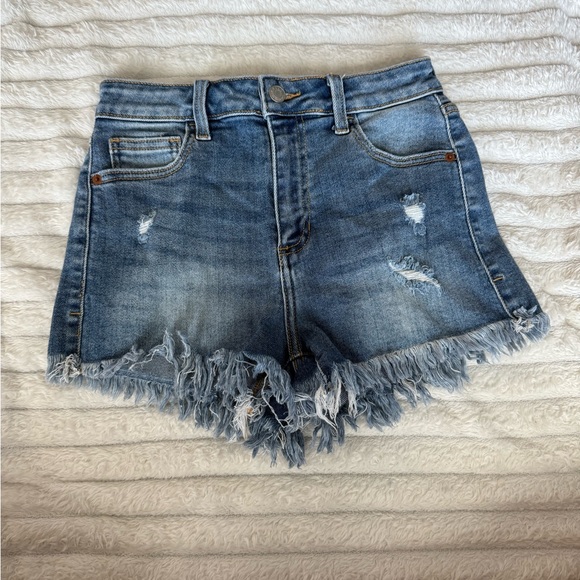 Cello Distressed Jean Shorts - Picture 2 of 7